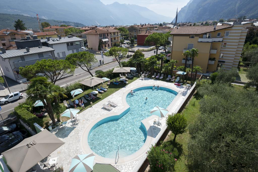 Hotel Bristol Ρίβα ντελ Γκάρντα Εξωτερικό φωτογραφία