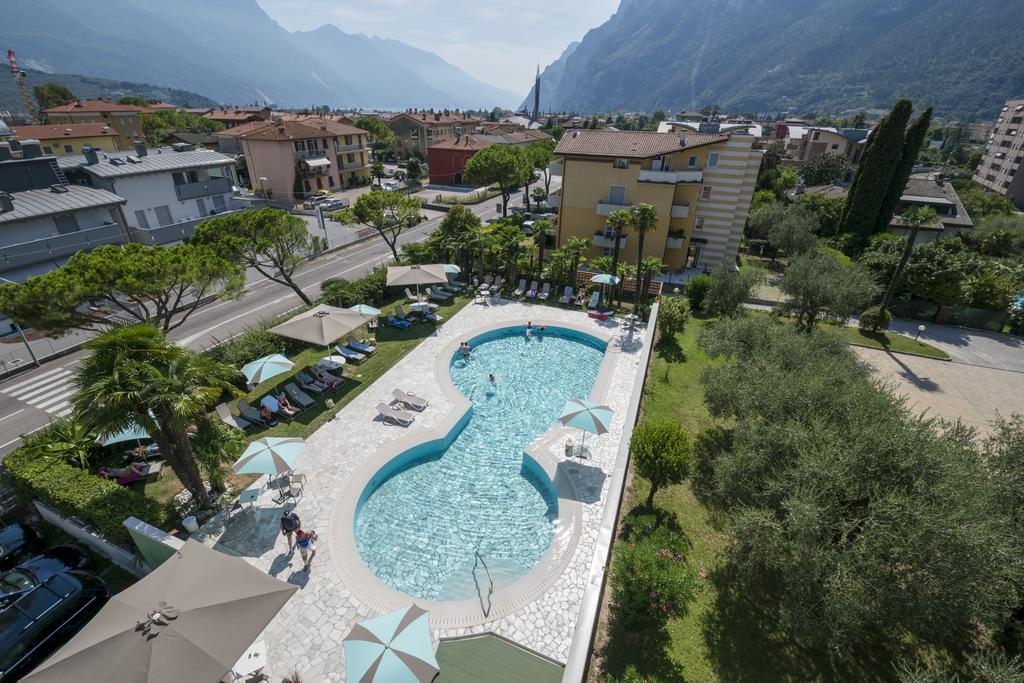 Hotel Bristol Ρίβα ντελ Γκάρντα Εξωτερικό φωτογραφία